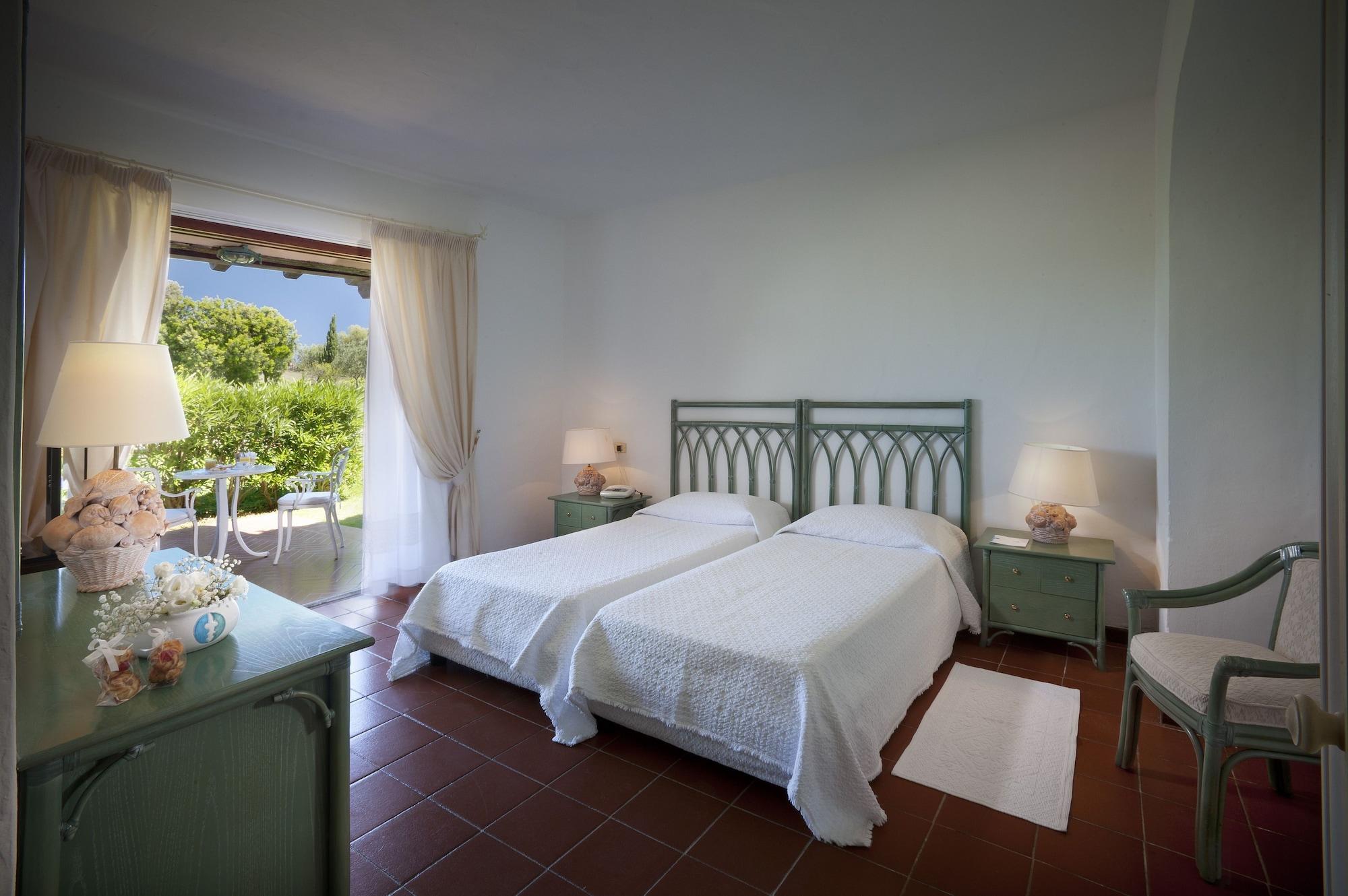 Due Lune Puntaldia Resort&Golf San Teodoro  Esterno foto