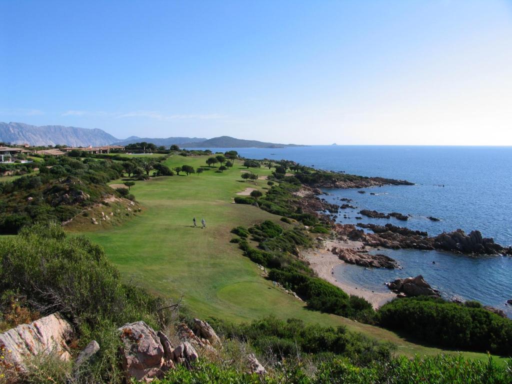 Due Lune Puntaldia Resort&Golf San Teodoro  Esterno foto