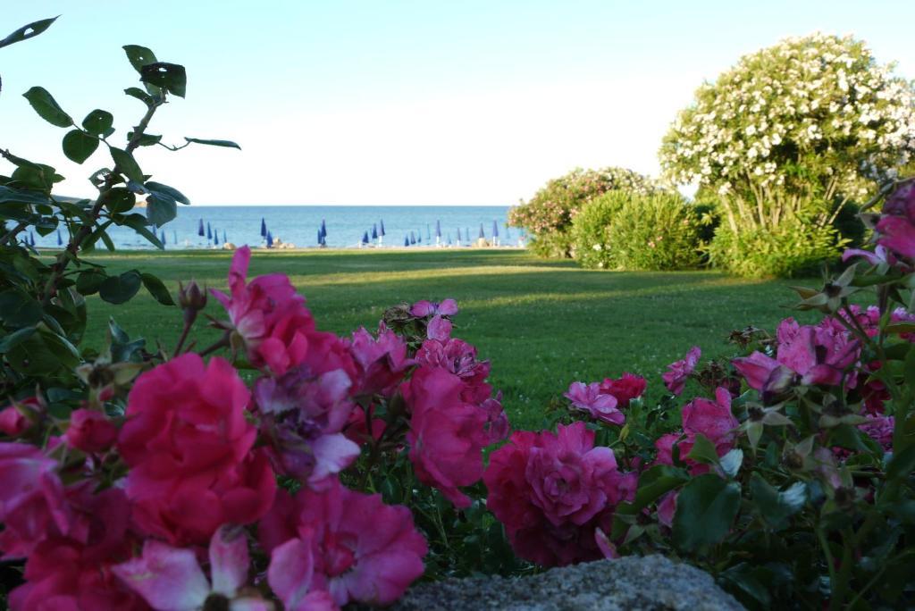 Due Lune Puntaldia Resort&Golf San Teodoro  Esterno foto
